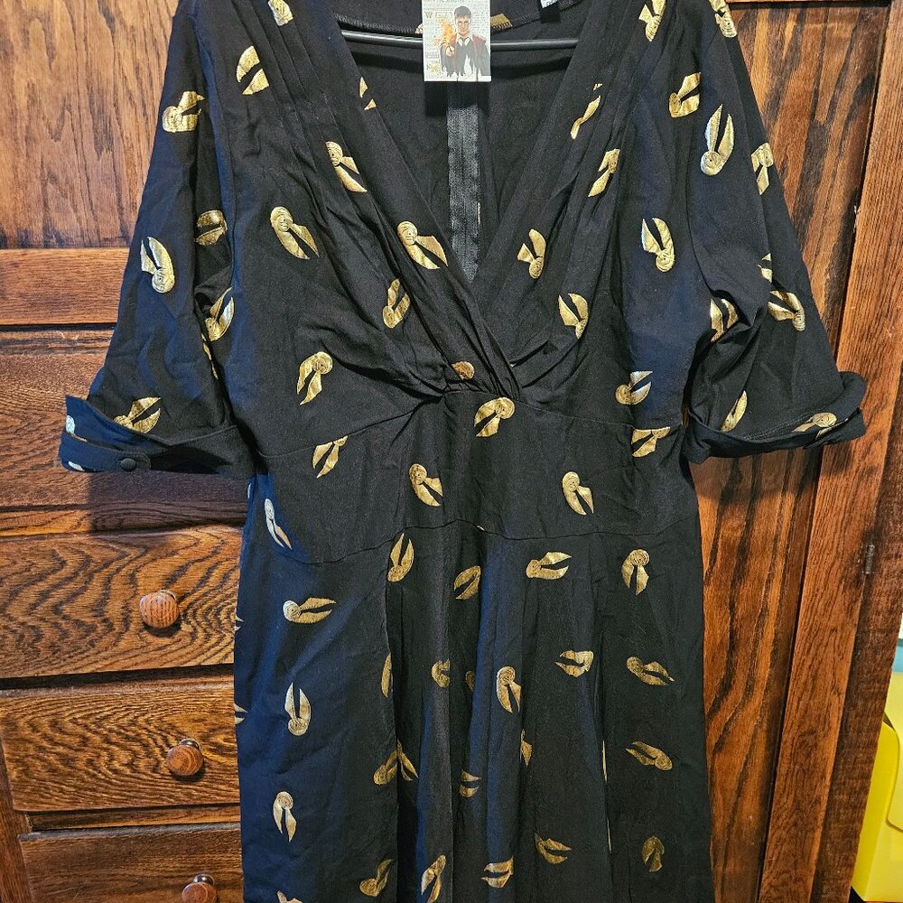 Unique Vintage X Wizarding World Harry Potter Golden Snitch Dress size 3X/20